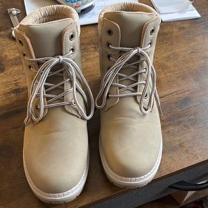 Beige Steel toed Boots, NWOT, Size 37
